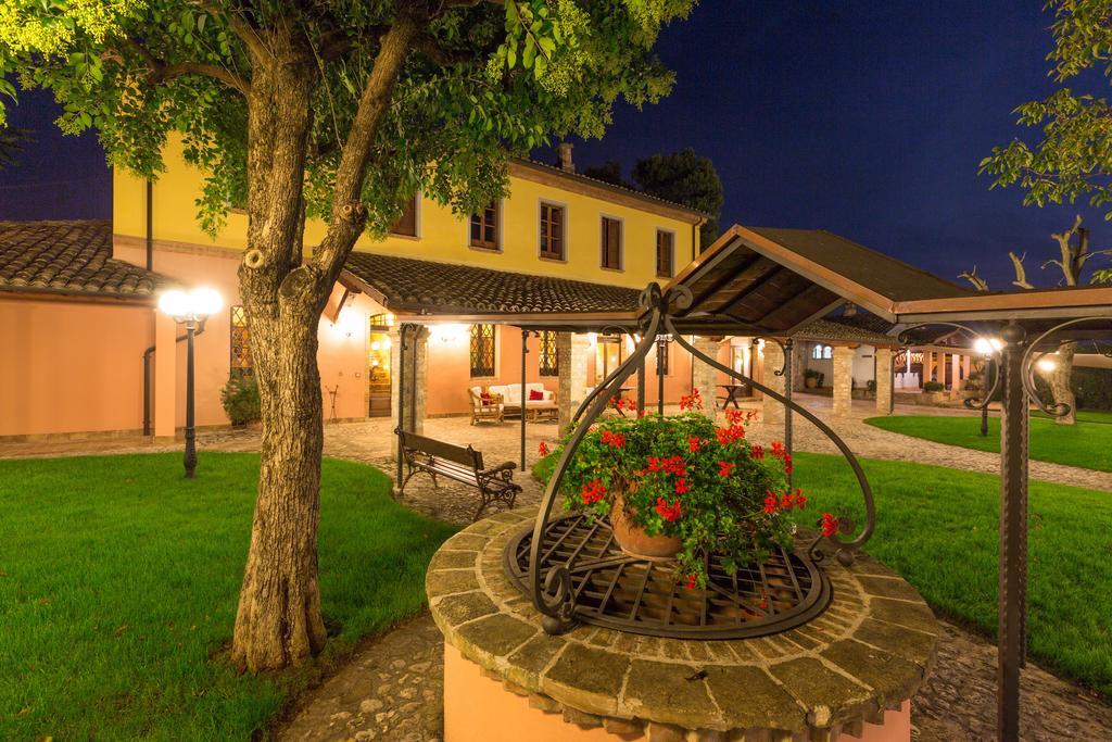 Corte Dei Tini Villa Vomano Kültér fotó