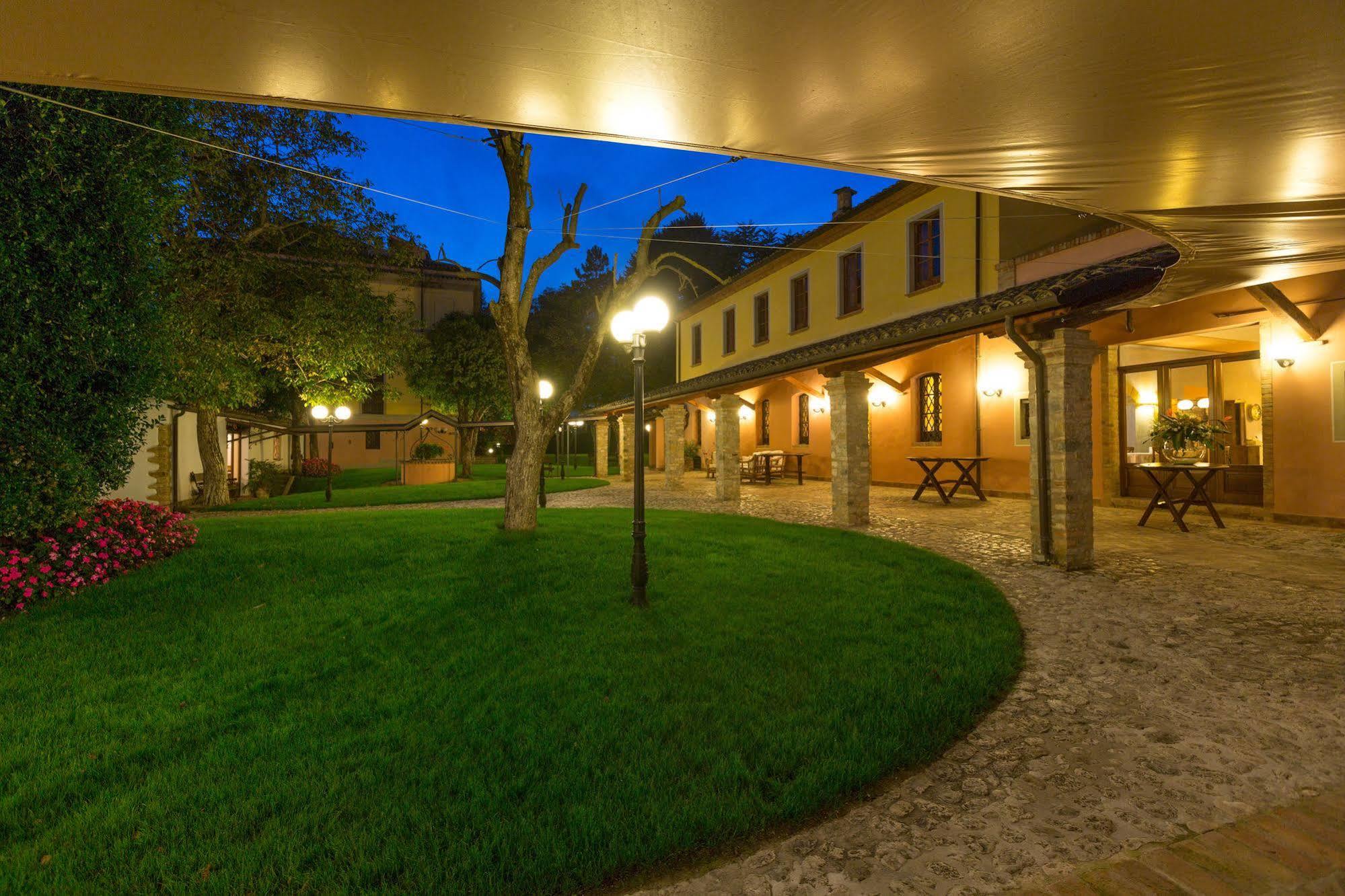 Corte Dei Tini Villa Vomano Kültér fotó